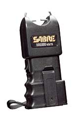 SABRE STUN GUN 500,000 VOLTS BLK - Click Image to Close